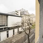 Spacious Studio In The Heart Of Paris