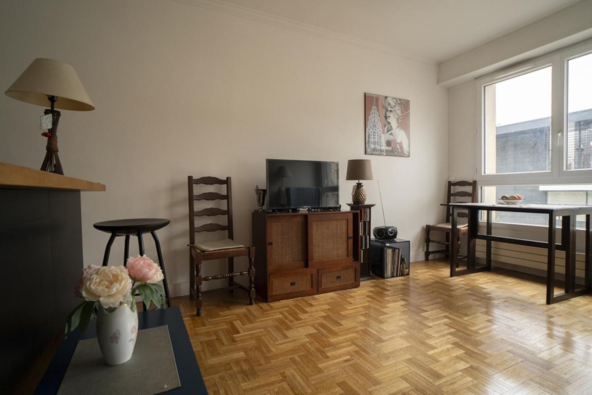 Spacious Studio In The Heart Of * Parigi